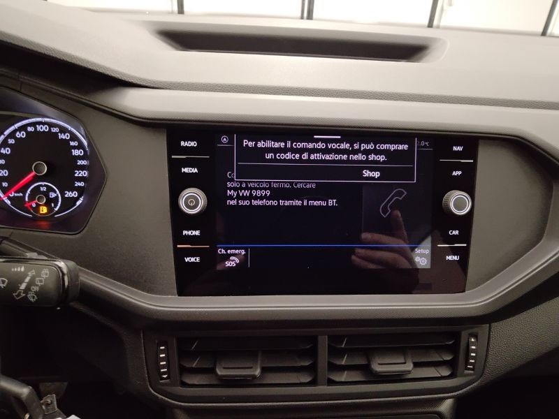 GuidiCar - VOLKSWAGEN T-Cross 2021 T-Cross 1.0 tsi Urban 95cv Usato