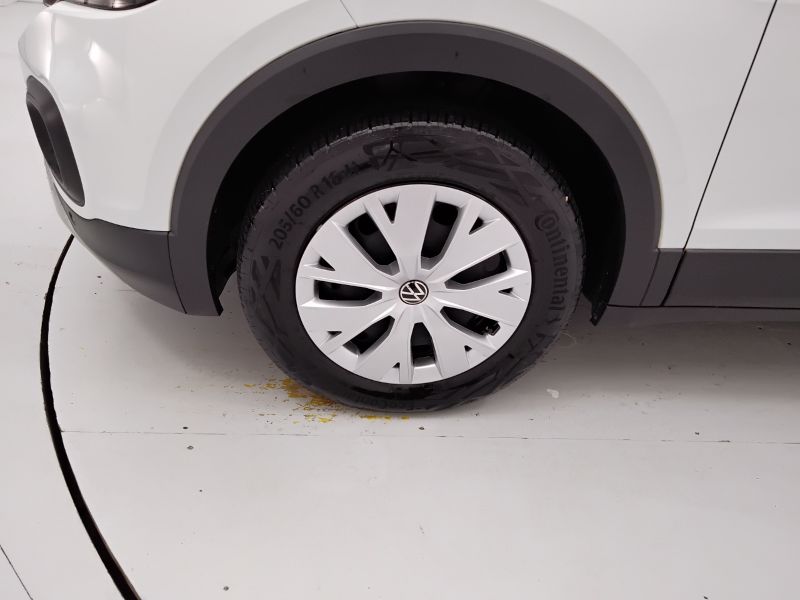 GuidiCar - VOLKSWAGEN T-Cross 2021 T-Cross 1.0 tsi Urban 95cv Usato