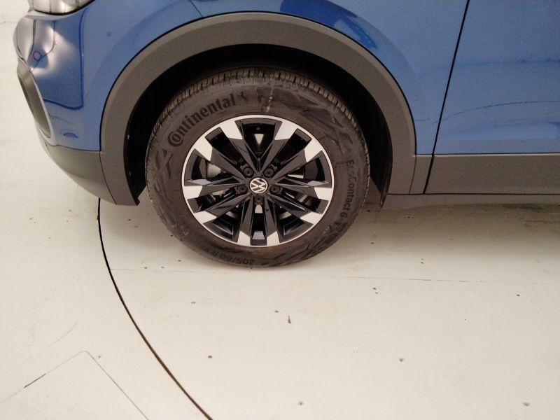 GuidiCar - VOLKSWAGEN T-Cross 2021 T-Cross 1.0 tsi Urban 95cv Usato