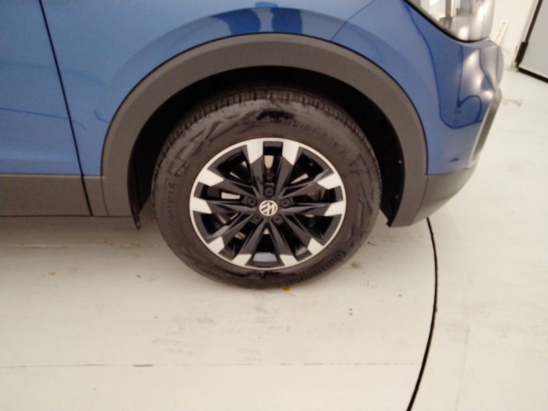 GuidiCar - VOLKSWAGEN T-Cross 2021 T-Cross 1.0 tsi Urban 95cv Usato