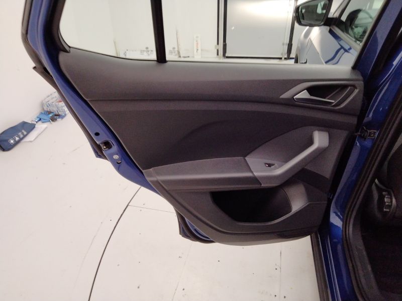 GuidiCar - VOLKSWAGEN T-Cross 2021 T-Cross 1.0 tsi Urban 95cv Usato