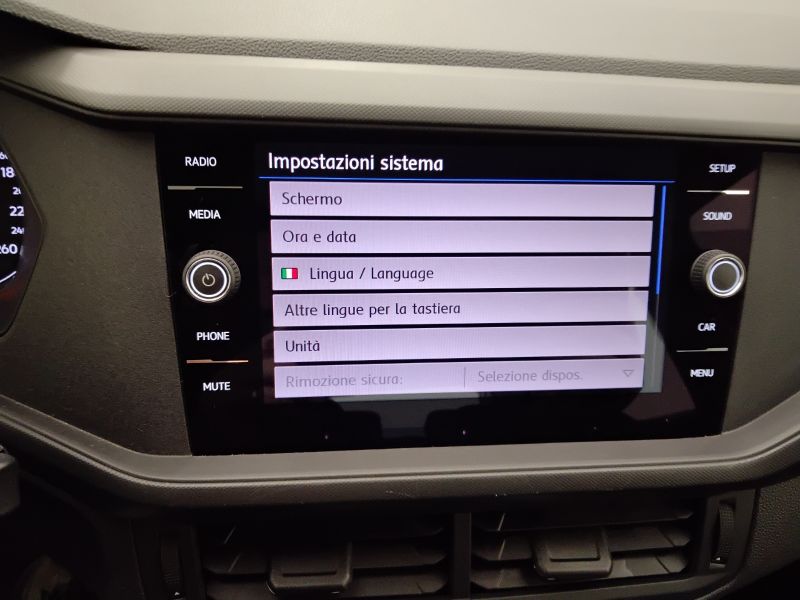 GuidiCar - VOLKSWAGEN T-Cross 2021 T-Cross 1.6 tdi Urban 95cv Usato