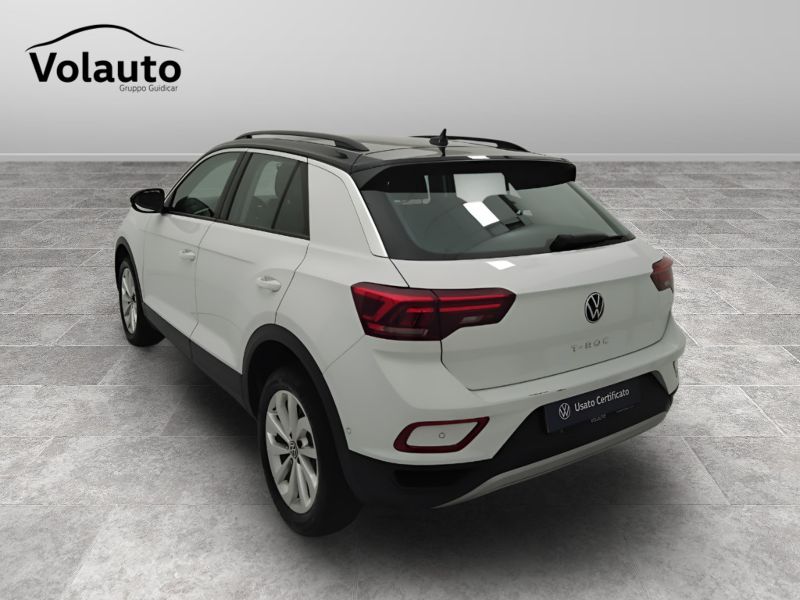 GuidiCar - VOLKSWAGEN T-Roc 2022 T-Roc 1.0 tsi Life Usato