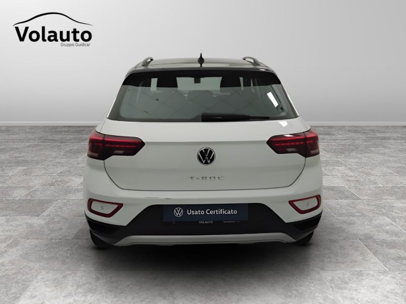 GuidiCar - VOLKSWAGEN T-Roc 2022 T-Roc 1.0 tsi Life Usato