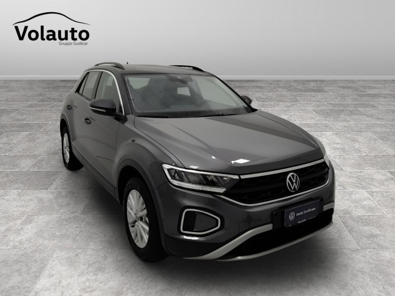 GuidiCar - VOLKSWAGEN T-Roc 2022 T-Roc 1.0 tsi Life Usato