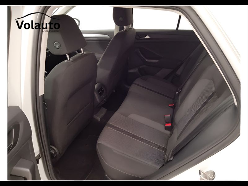 GuidiCar - VOLKSWAGEN T-Roc 2022 T-Roc 1.0 tsi Life Usato