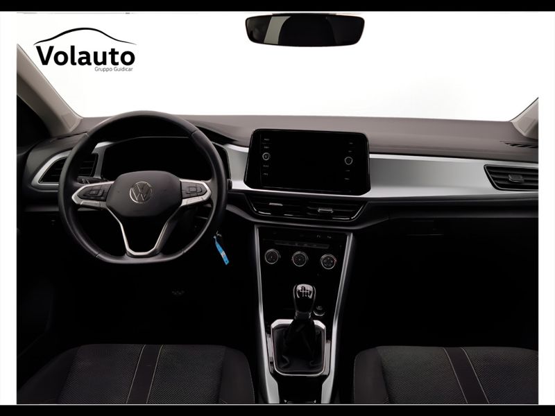 GuidiCar - VOLKSWAGEN T-Roc 2022 T-Roc 1.0 tsi Life Usato