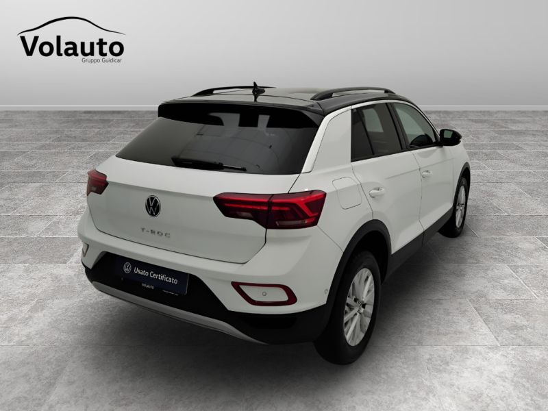 GuidiCar - VOLKSWAGEN T-Roc 2022 T-Roc 1.0 tsi Life Usato