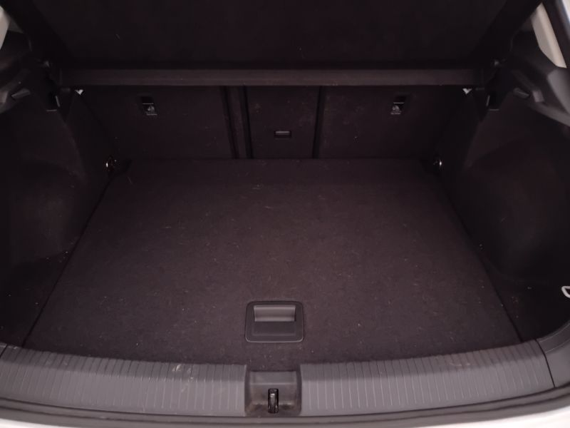 GuidiCar - VOLKSWAGEN T-Roc 2022 T-Roc 1.0 tsi Life Usato
