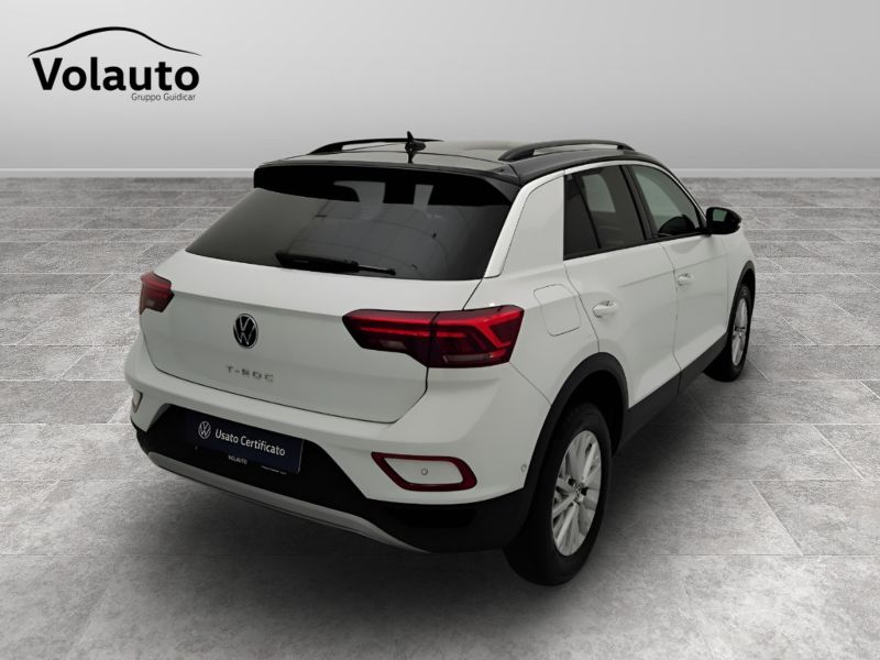 GuidiCar - VOLKSWAGEN T-Roc 2022 T-Roc 1.0 tsi Life Usato