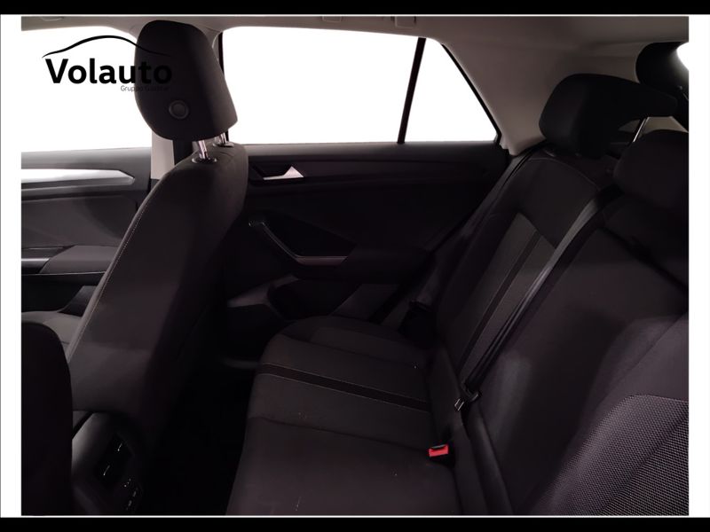 GuidiCar - VOLKSWAGEN T-Roc 2022 T-Roc 1.0 tsi Life Usato