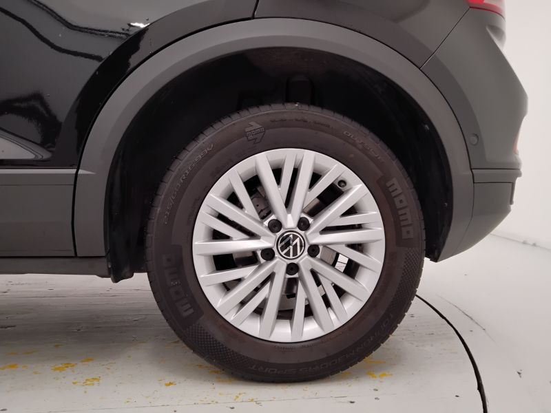 GuidiCar - VOLKSWAGEN T-Roc 2022 T-Roc 1.0 tsi Life Usato