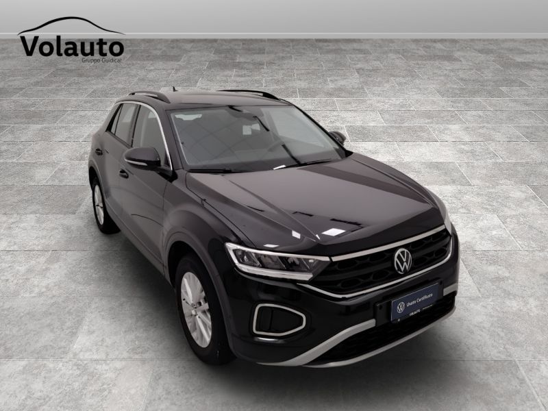 GuidiCar - VOLKSWAGEN T-Roc 2022 T-Roc 1.0 tsi Life Usato