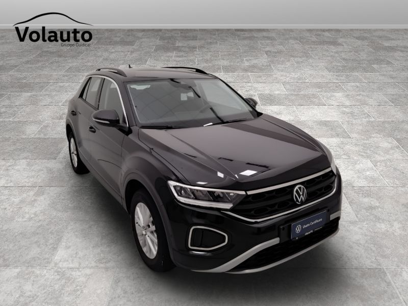 GuidiCar - VOLKSWAGEN T-Roc 2022 T-Roc 1.0 tsi Life Usato