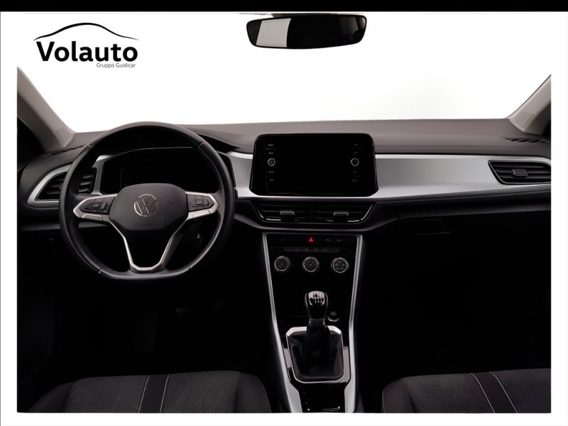 GuidiCar - VOLKSWAGEN T-Roc 2022 T-Roc 1.0 tsi Life Usato