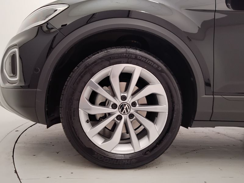 GuidiCar - VOLKSWAGEN T-Roc 2022 T-Roc 1.0 tsi Life Usato