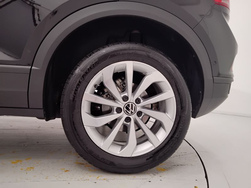 GuidiCar - VOLKSWAGEN T-Roc 2022 T-Roc 1.0 tsi Life Usato
