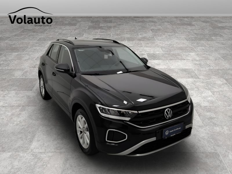 GuidiCar - VOLKSWAGEN T-Roc 2022 T-Roc 1.0 tsi Life Usato