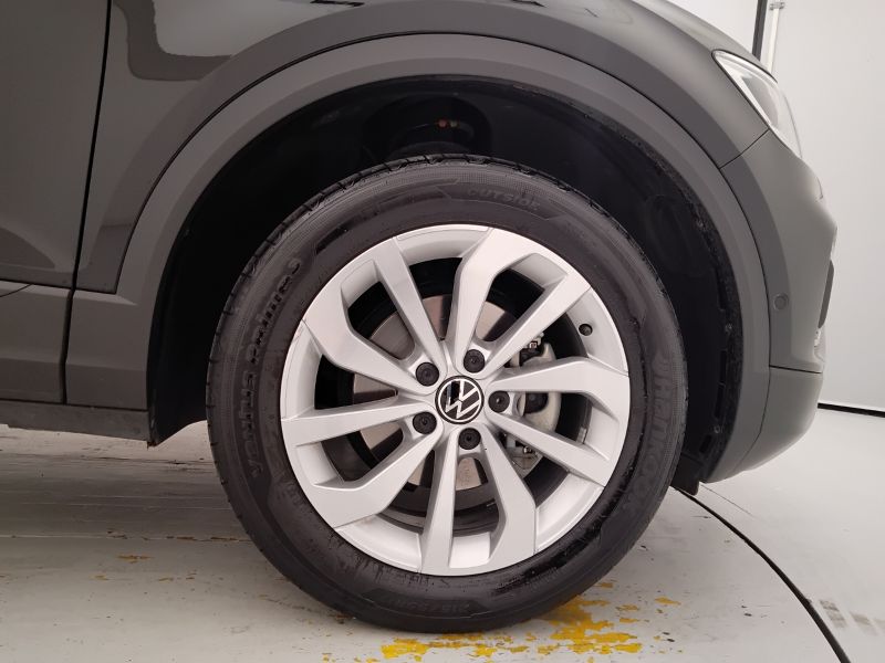 GuidiCar - VOLKSWAGEN T-Roc 2022 T-Roc 1.0 tsi Life Usato