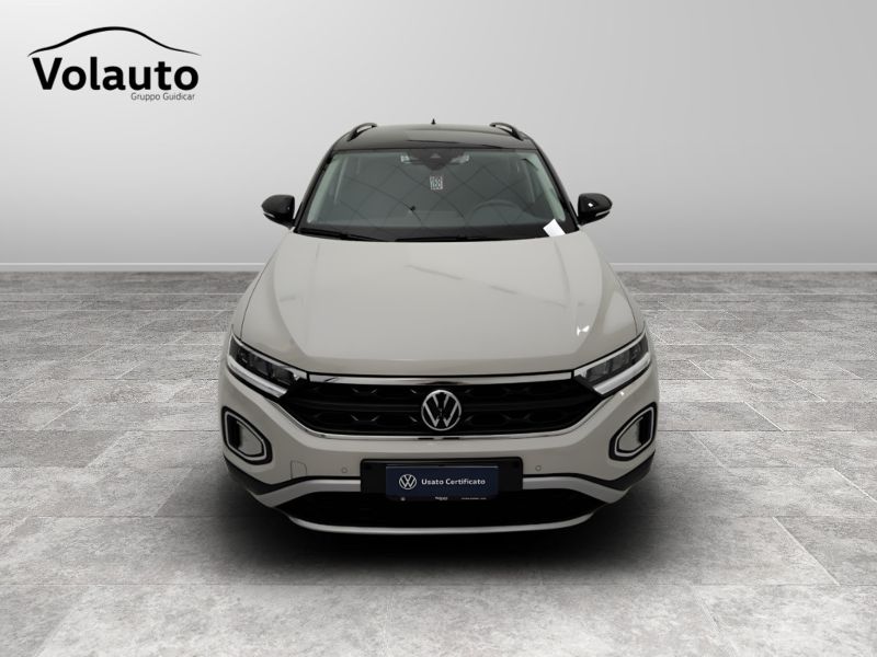 GuidiCar - VOLKSWAGEN T-Roc 2023 T-Roc 1.0 tsi Life Usato