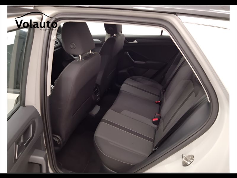 GuidiCar - VOLKSWAGEN T-Roc 2023 T-Roc 1.0 tsi Life Usato