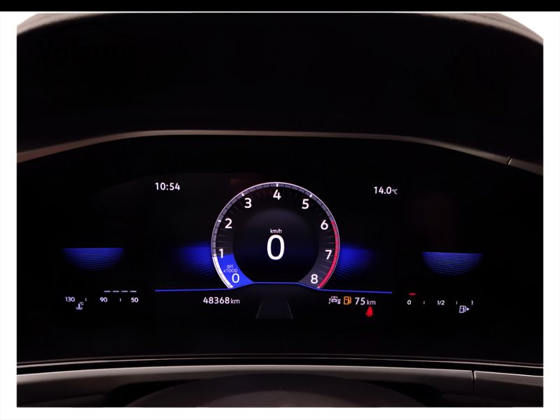 GuidiCar - VOLKSWAGEN T-Roc 2023 T-Roc 1.0 tsi Life Usato
