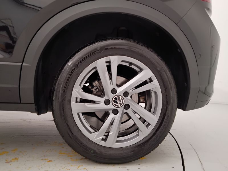 GuidiCar - VOLKSWAGEN T-Roc 2022 T-Roc 1.0 tsi R-Line Usato
