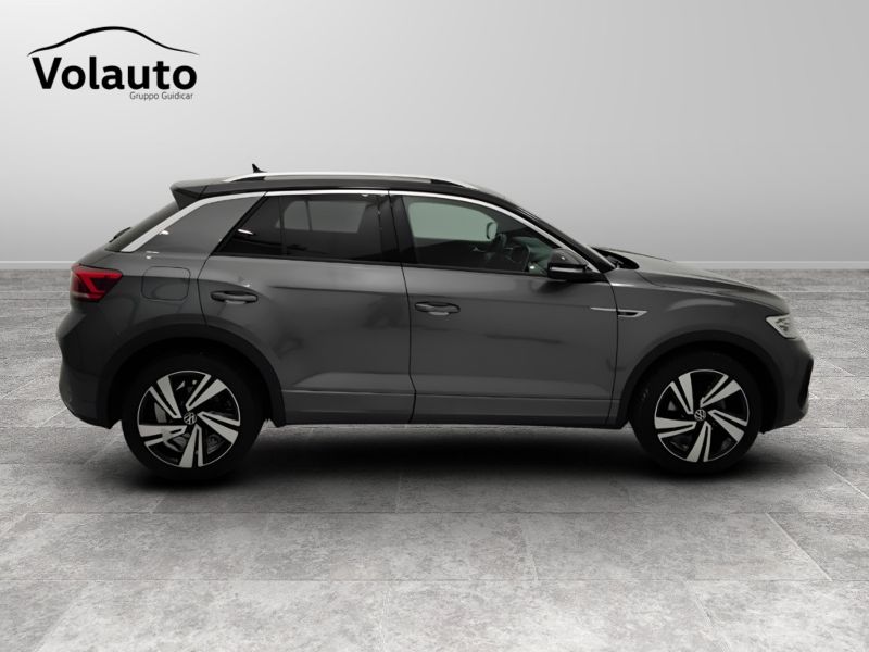 GuidiCar - VOLKSWAGEN T-Roc 2022 T-Roc 1.0 tsi R-Line Usato