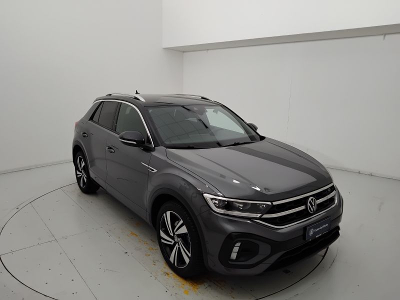 GuidiCar - VOLKSWAGEN T-Roc 2022 T-Roc 1.0 tsi R-Line Usato