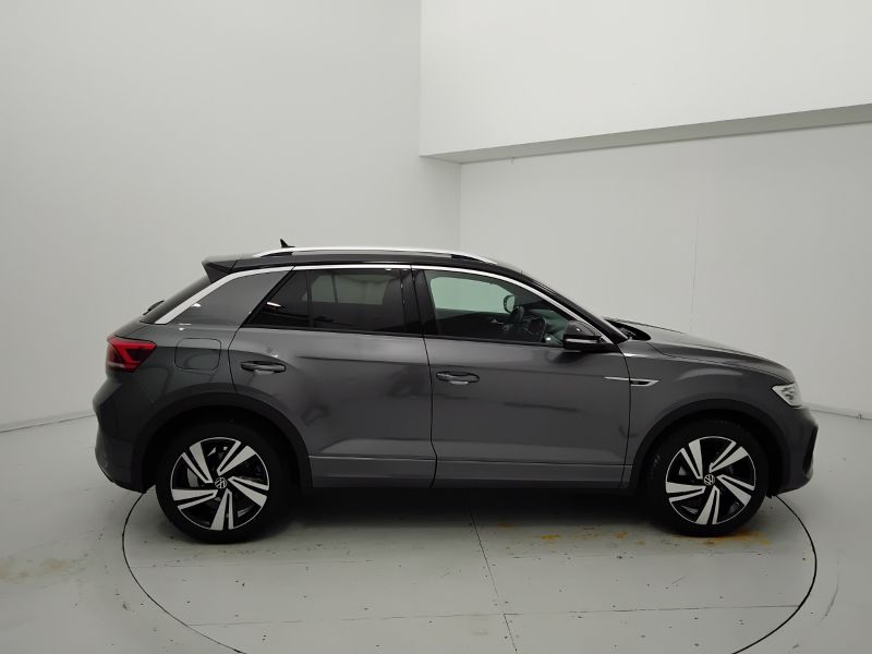 GuidiCar - VOLKSWAGEN T-Roc 2022 T-Roc 1.0 tsi R-Line Usato