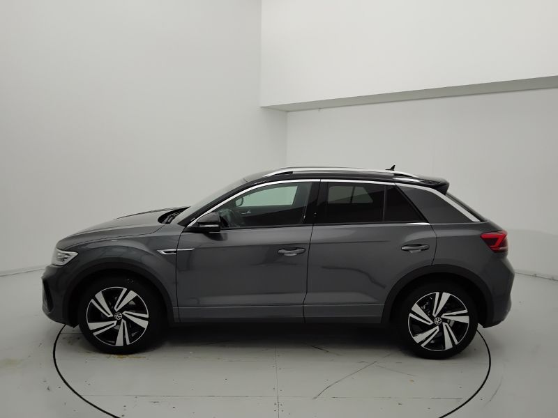 GuidiCar - VOLKSWAGEN T-Roc 2022 T-Roc 1.0 tsi R-Line Usato