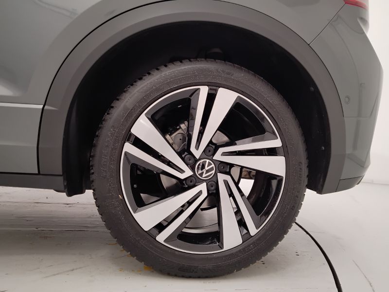 GuidiCar - VOLKSWAGEN T-Roc 2022 T-Roc 1.0 tsi R-Line Usato