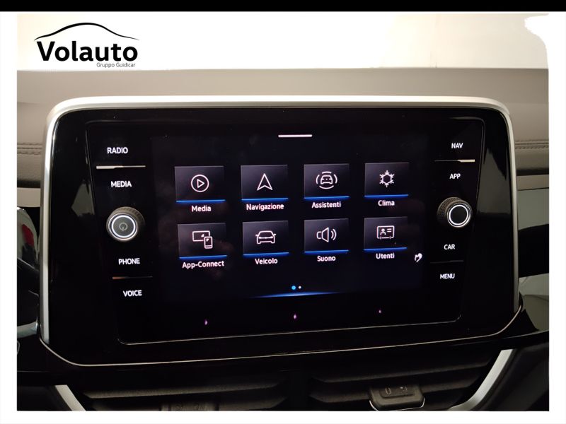GuidiCar - VOLKSWAGEN T-Roc 2023 T-Roc 1.0 tsi R-Line Usato