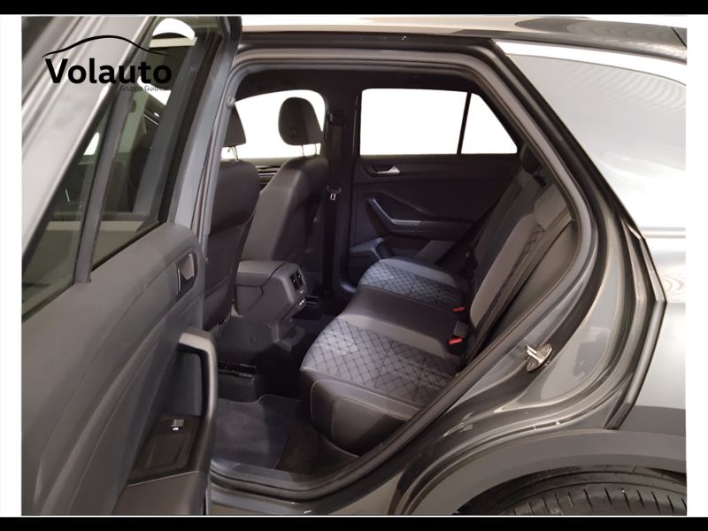 GuidiCar - VOLKSWAGEN T-Roc 2023 T-Roc 1.0 tsi R-Line Usato