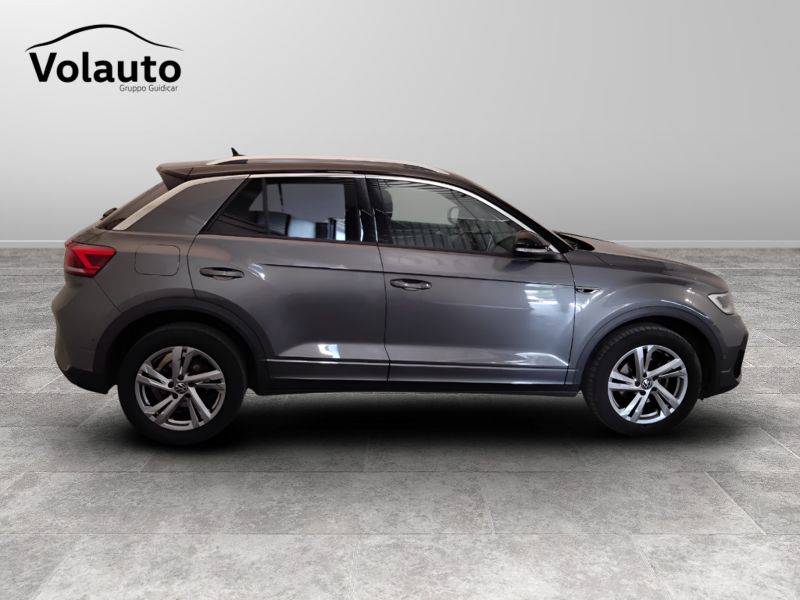 GuidiCar - VOLKSWAGEN T-Roc 2023 T-Roc 1.0 tsi R-Line Usato