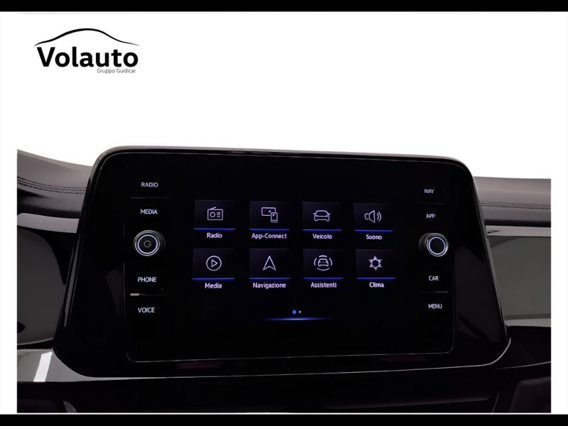 GuidiCar - VOLKSWAGEN T-Roc 2023 T-Roc 1.0 tsi R-Line Usato