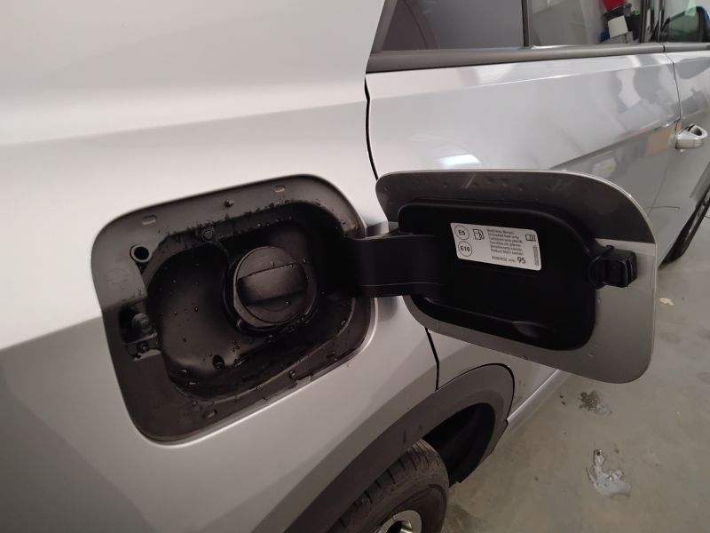GuidiCar - VOLKSWAGEN T-Roc 2024 T-Roc 1.0 tsi R-Line Aziendale