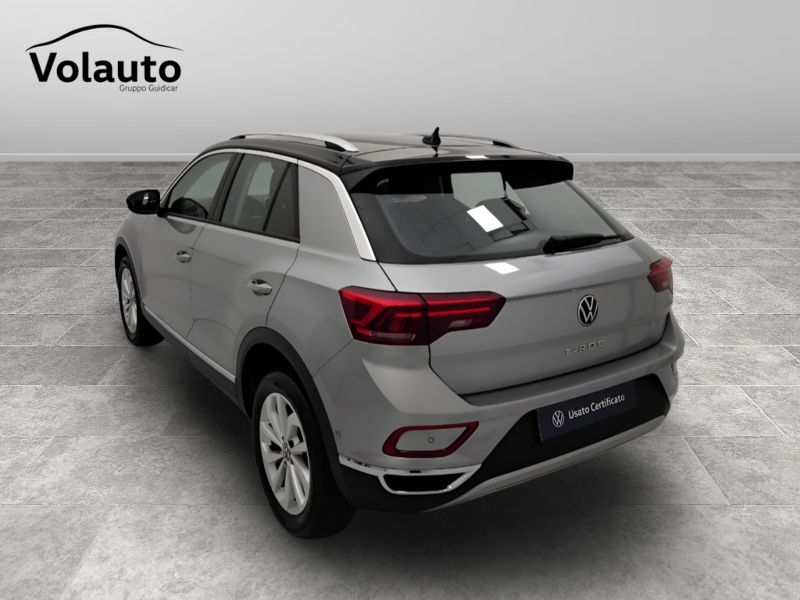 GuidiCar - VOLKSWAGEN T-Roc 2022 T-Roc 1.0 tsi Style Usato