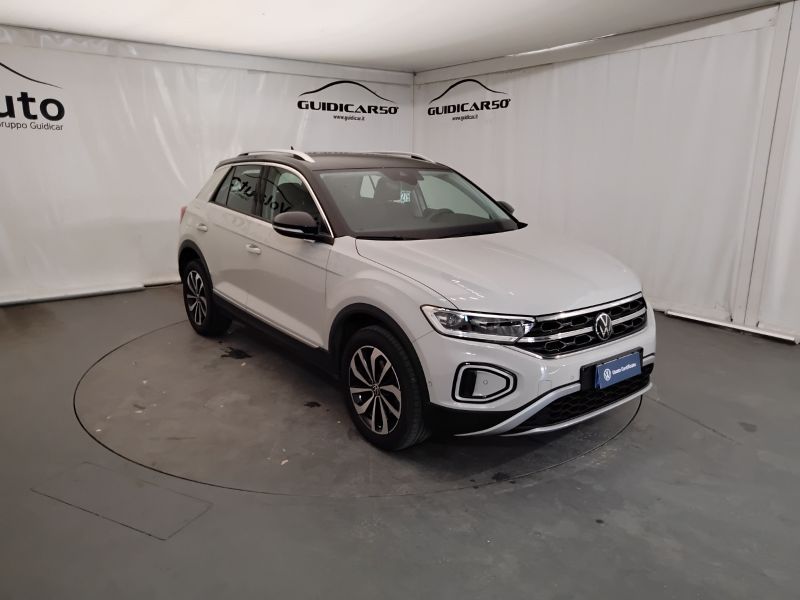 GuidiCar - VOLKSWAGEN T-Roc 2023 T-Roc 1.0 tsi Style Usato