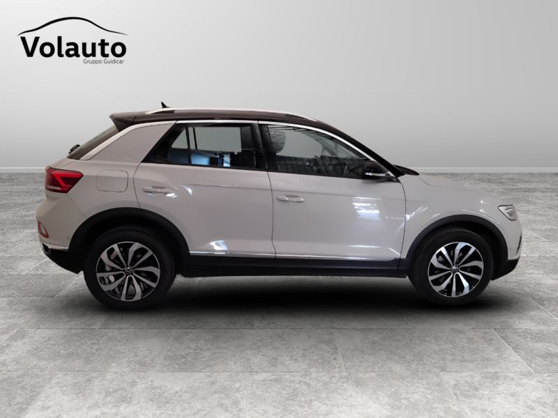 GuidiCar - VOLKSWAGEN T-Roc 2023 T-Roc 1.0 tsi Style Usato