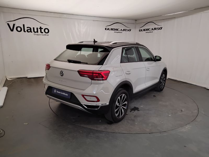 GuidiCar - VOLKSWAGEN T-Roc 2023 T-Roc 1.0 tsi Style Usato