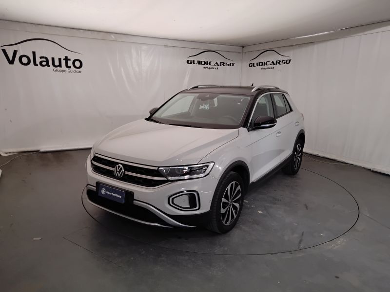 GuidiCar - VOLKSWAGEN T-Roc 2023 T-Roc 1.0 tsi Style Usato