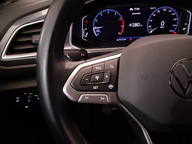 GuidiCar - VOLKSWAGEN T-Roc 2023 T-Roc 1.0 tsi Style Usato