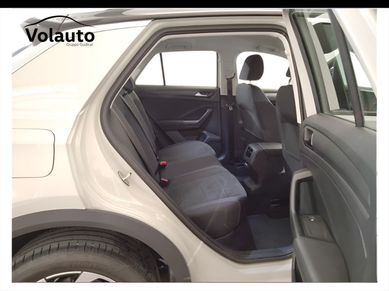 GuidiCar - VOLKSWAGEN T-Roc 2023 T-Roc 1.0 tsi Style Usato