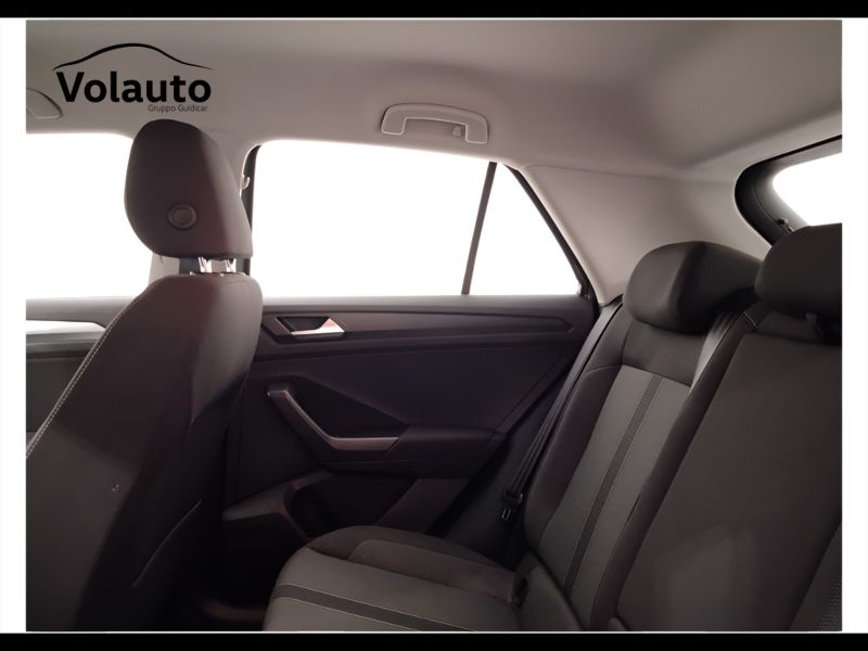 GuidiCar - VOLKSWAGEN T-Roc 2023 T-Roc 1.5 tsi act Life dsg Usato