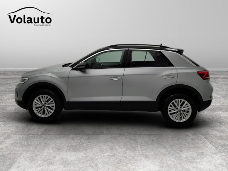 GuidiCar - VOLKSWAGEN T-Roc 2024 T-Roc 1.5 tsi act Life dsg Usato