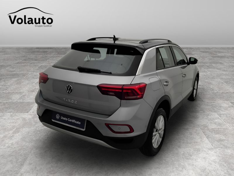 GuidiCar - VOLKSWAGEN T-Roc 2024 T-Roc 1.5 tsi act Life dsg Usato