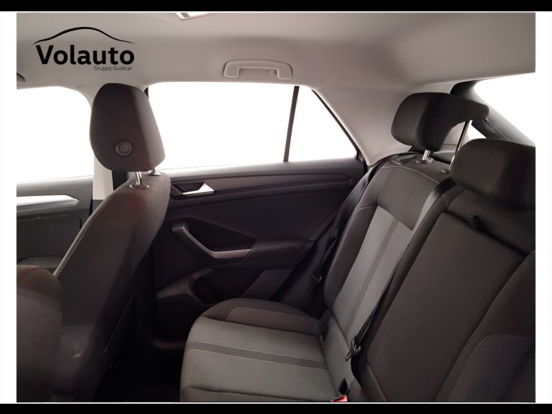 GuidiCar - VOLKSWAGEN T-Roc 2024 T-Roc 1.5 tsi act Life dsg Usato