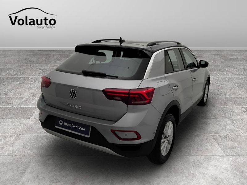 GuidiCar - VOLKSWAGEN T-Roc 2024 T-Roc 1.5 tsi act Life dsg Usato