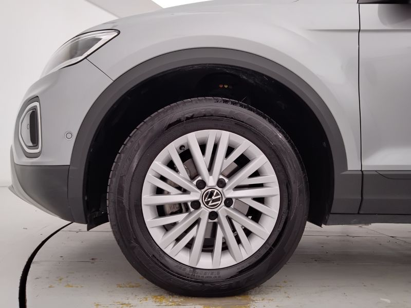 GuidiCar - VOLKSWAGEN T-Roc 2024 T-Roc 1.5 tsi act Life dsg Usato